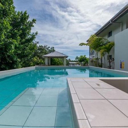 Watersons At Airlie Central Apartments Ерлі-Біч Екстер'єр фото